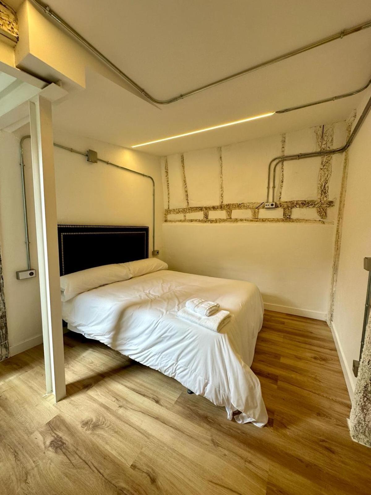 Apartamentos Carolina By Gaiarooms León Exteriör bild