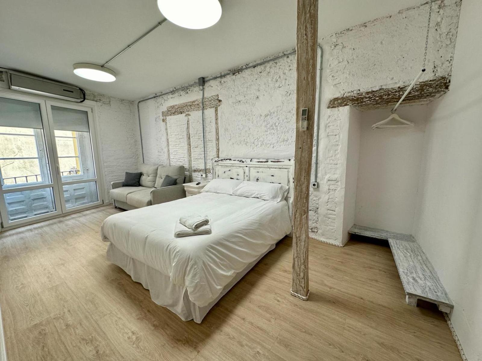 Apartamentos Carolina By Gaiarooms León Exteriör bild