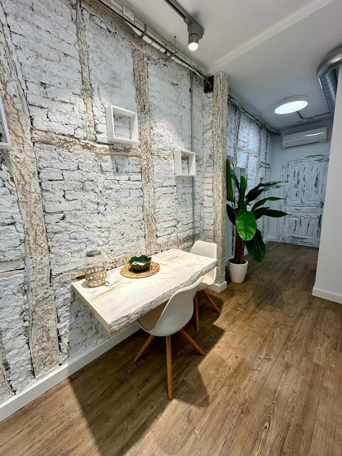Apartamentos Carolina By Gaiarooms León Exteriör bild