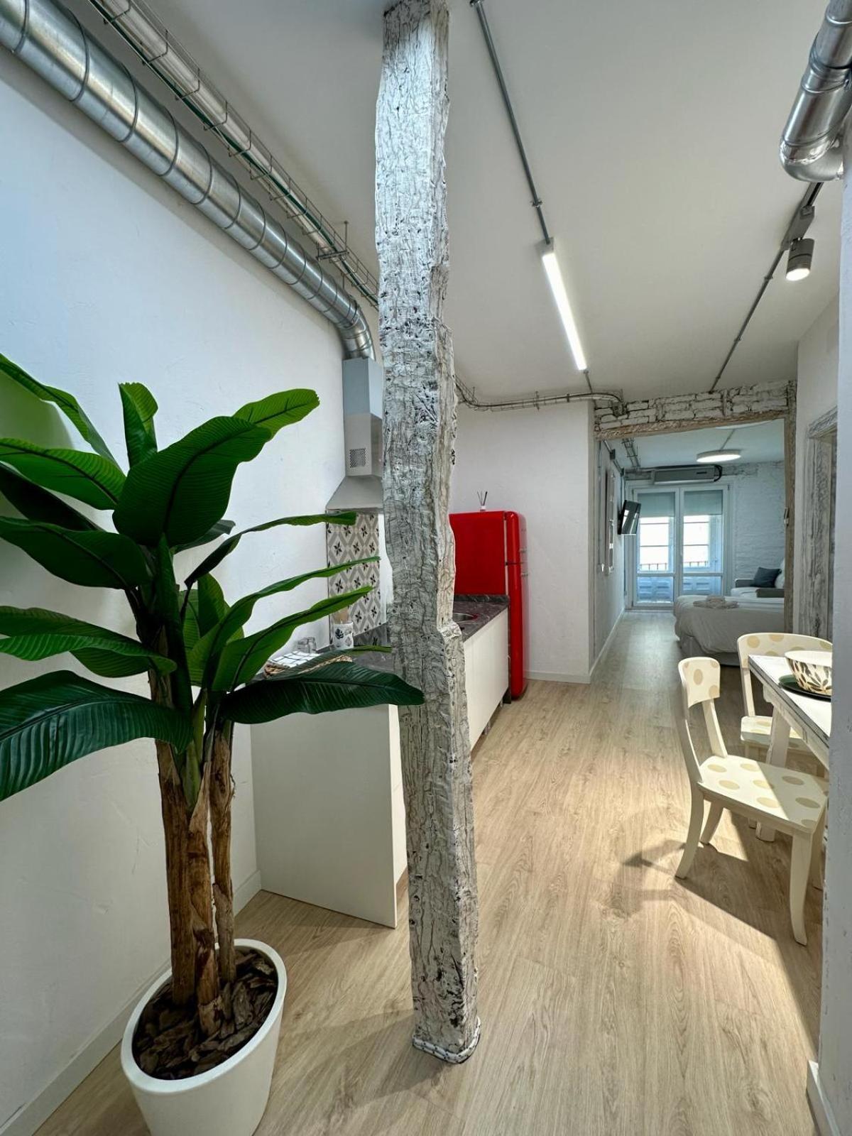 Apartamentos Carolina By Gaiarooms León Exteriör bild