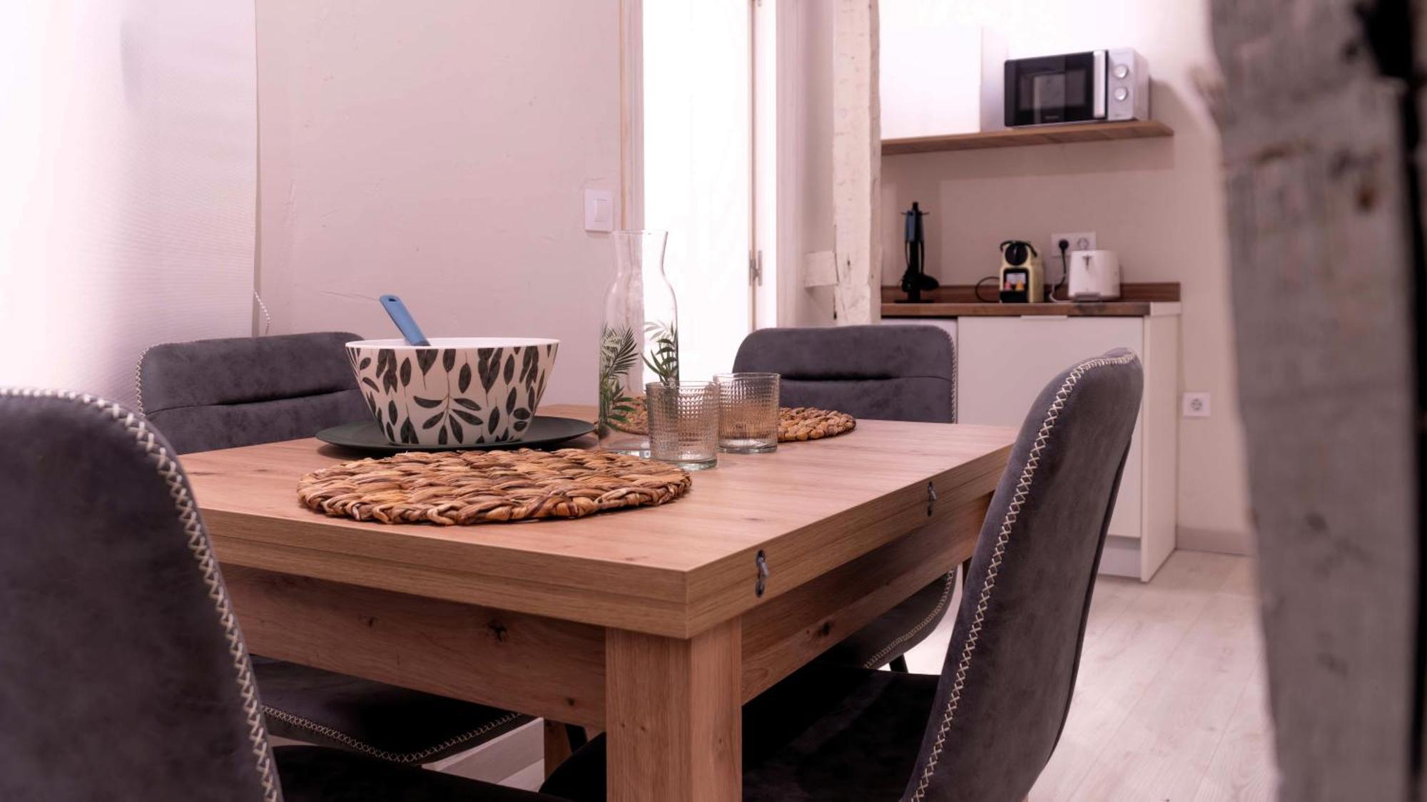 Apartamentos Carolina By Gaiarooms León Exteriör bild